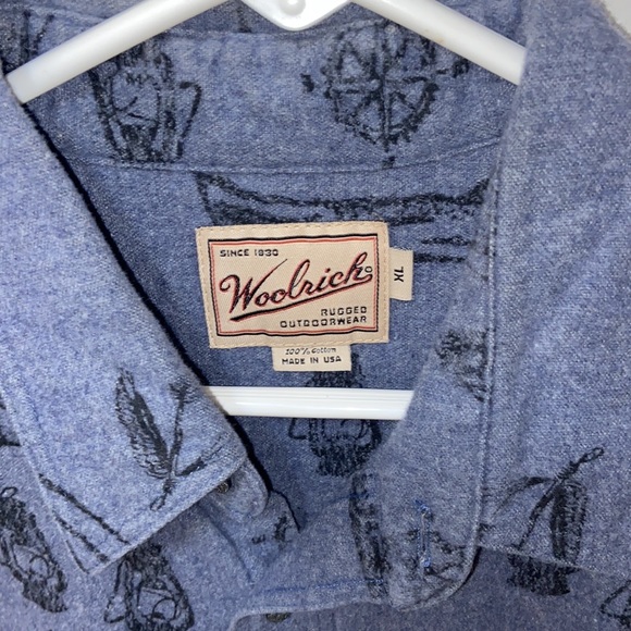 Woolrich heavy button down - Picture 3 of 4